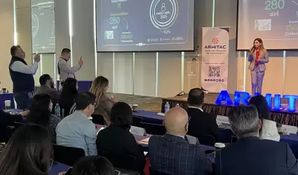 Junta mensual Arhitac