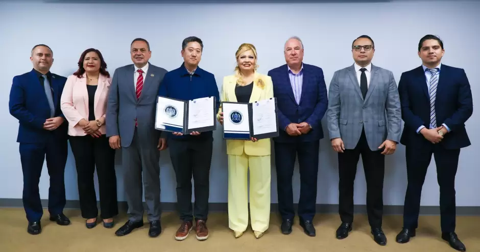 Fortalecen vnculos con el sector empresarial