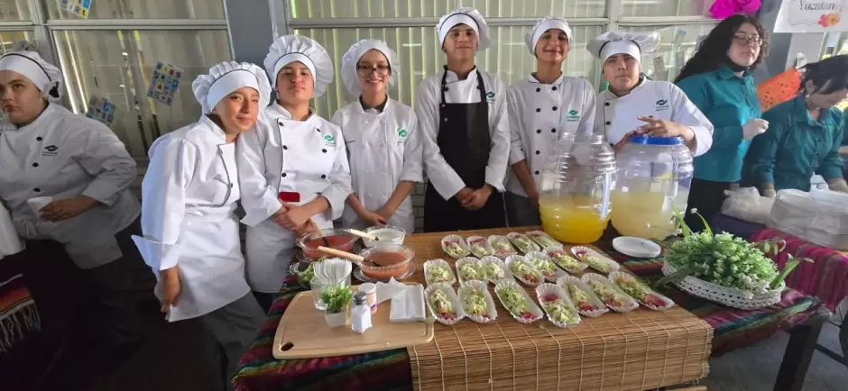 Alimentos y Bebidas del Conalep 154