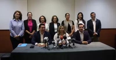 Sectores del ámbito político, empresarial y jurídico