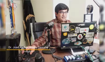 Dr. Juan Andr�s Rivera Santana, docente del programa de Ingenier�a Mec�nica de C