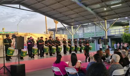 Desarrollan actividades art�sticas estudiantes de Conalep Mexicali I en homenaje