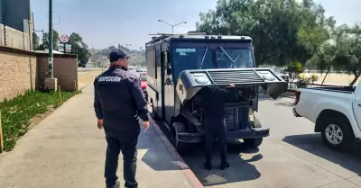 Reubican a comercios ambulantes en la Tercera Etapa del Ro