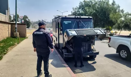 Reubican a comercios ambulantes en la Tercera Etapa del Ro