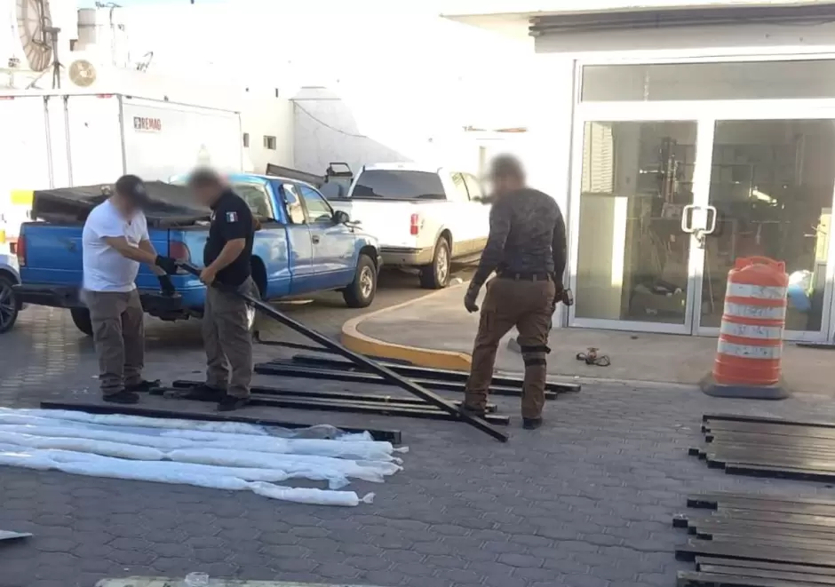 FGR asegura alrededor de 340 kilogramos de probable metanfetamina