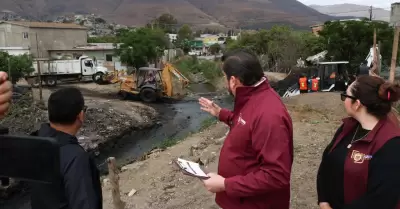 Limpieza de canal pluvial en Terrazas del Valle