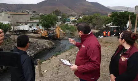 Limpieza de canal pluvial en Terrazas del Valle