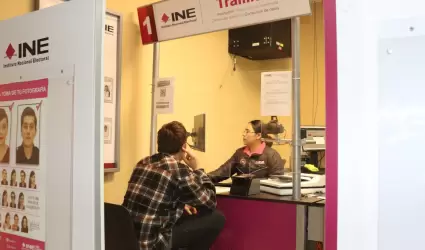 Consejos Distritales del INE BC