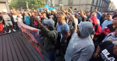 Protesta de maestros de la CNTE
