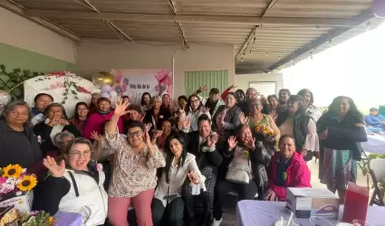 Reconocen a gestora social del Ex Ejido Ruiz Cortines