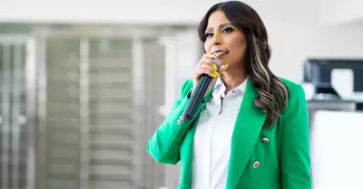 Alcaldesa Claudia Agatn