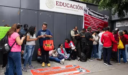 Maestros de la CNTE realizan bloqueos en distintos puntos de la Ciudad de Mxico