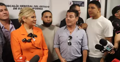 Convenio Fiscala de BC con promotora y boxeadores