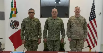 Ricardo Trevilla, Raymundo Pedro Morales y Gregory M. Guillot