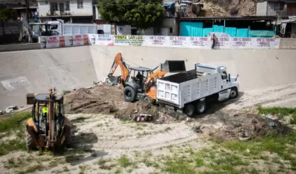 Programa 'Tijuana: Ciudad Limpia' en la Delegacin La Mesa