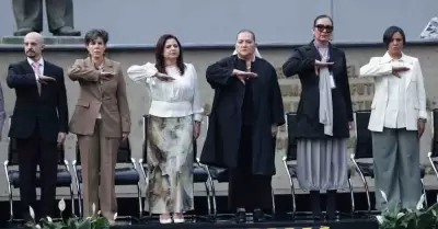Guadalupe Taddei encabeza la ceremonia cvica previa al arranque de la jornada e