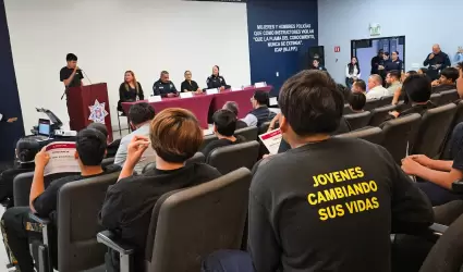 Ceremonia de clausura del programa 'Jvenes Cambiando sus Vidas'