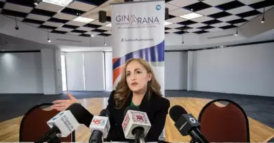 Regidora Gina Arana