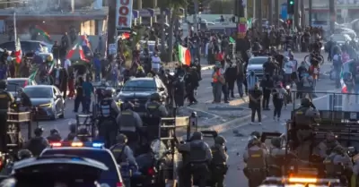 Manifestaciones contra redadas de ICE en Los Angeles