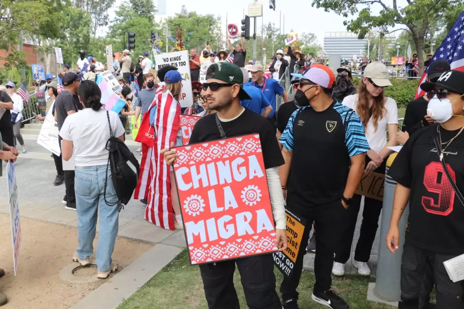 Miles protestan en Los ngeles contra redadas migratorias y militarizacin del pas