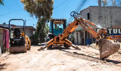 Obras de pavimentacin en Torres de Matamoros