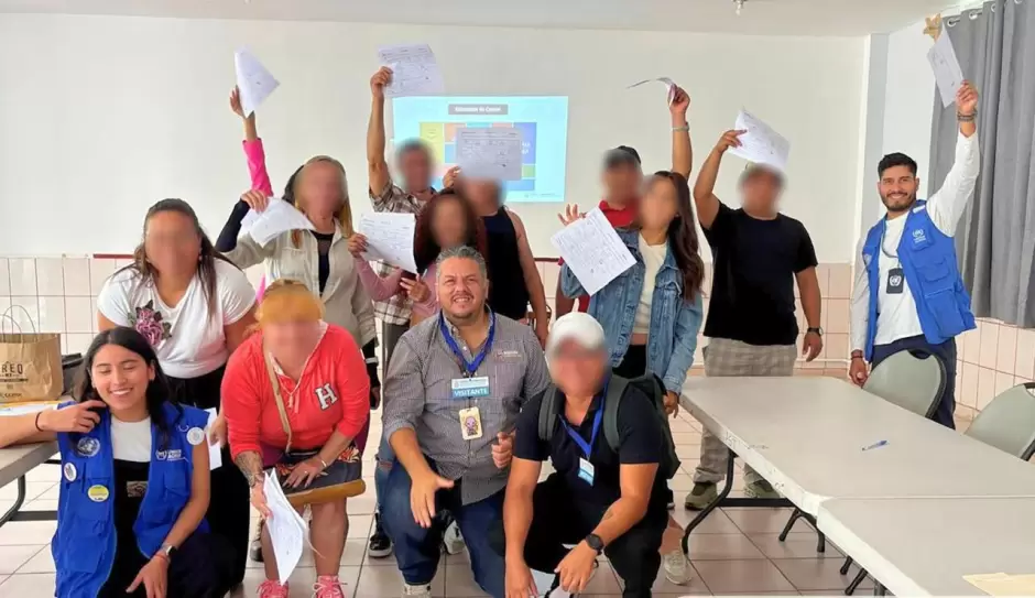 Taller "Construye tu modelo de negocio" a personas desplazadas