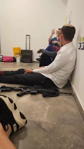 Bajacaliforniana atrapada en el conflicto de Medio Oriente, entre bombardeos y estafas