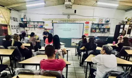 Pltica informativa en la Escuela Primaria Benito Jurez