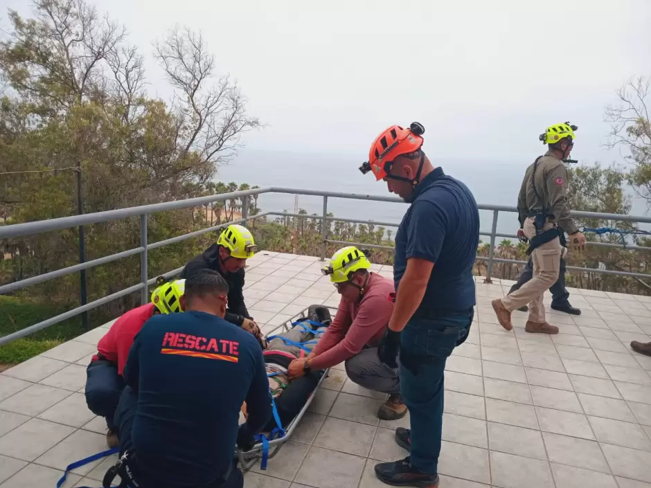 Curso de rescate con cuerdas