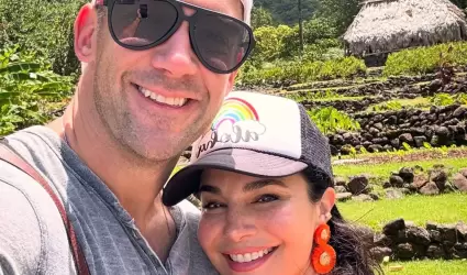 Lewis Howes y Martha Higareda