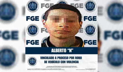 Vinculado a proceso por robo de vehculo con violencia