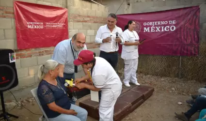 "Salud casa por casa"