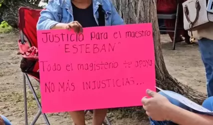 Maestros del SETE BC se manifestaron para exigir revisin y actualizacin de pro