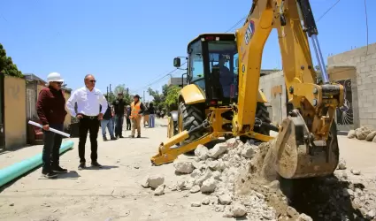 Trabajos de alcantarillado en colonia Valle Vista II