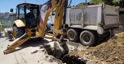 Rehabilitan red sanitaria en zona de alta afluencia en Tijuana