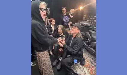 Kelly Osbourne y Sid Wilson se comprometen