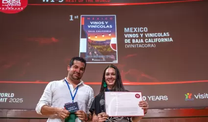 Baja California gana premio internacional con gua sobre vinos y vincolas