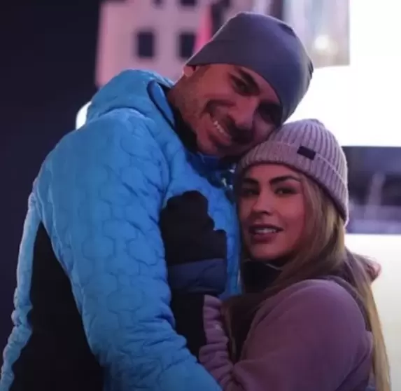 Alex Montiel y Fabiola Martnez