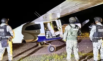 Aeronave asegurada en Tecomn, Colima