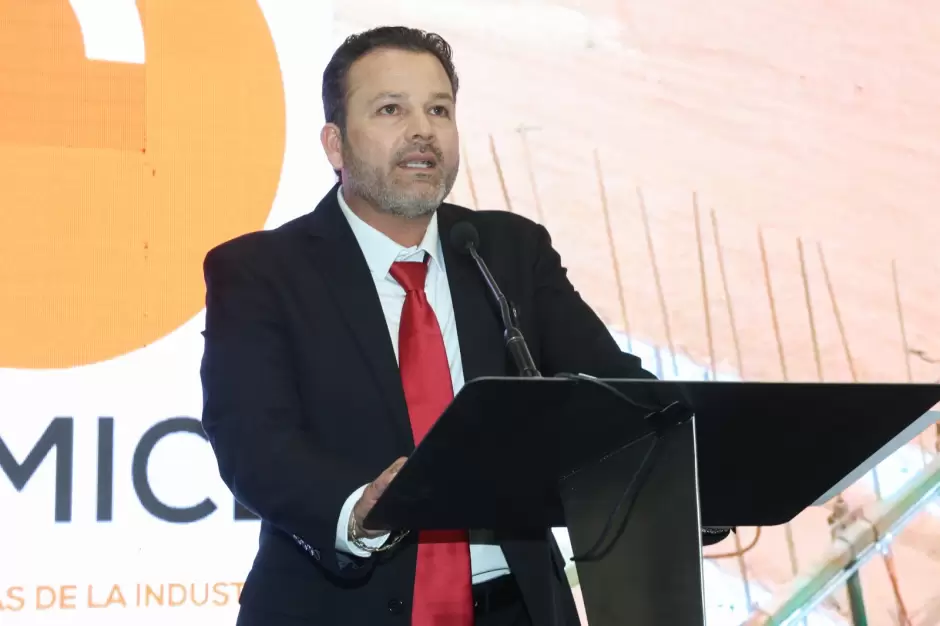 Vctor Gabriel Gonzlez Mendvil