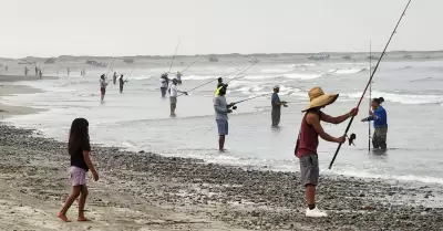 Torneo de pesca deportiva de playa en San Quintn