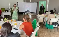Exponen claves del liderazgo comercial ante empresarias de AMMJE Rosarito