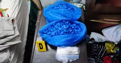 Narcticos, armas y vehculos