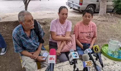 Familias de vctimas del crematorio