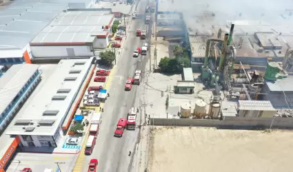Controlan incendio en Ciudad Industrial