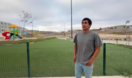 Arturo Guevara Martnez, Migrante