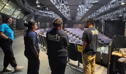 Jvenes en libertad condicional brillan en campamento de teatro tcnico