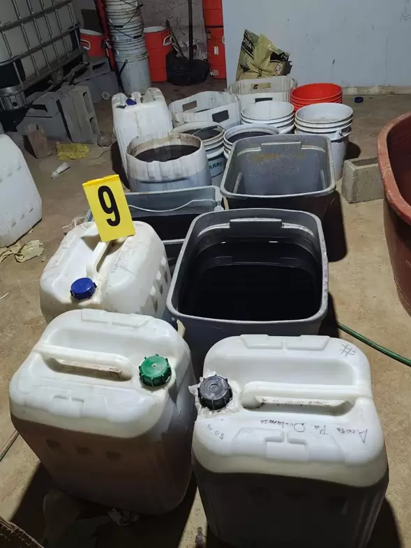FGR asegura inmueble usado para fabricar y almacenar drogas