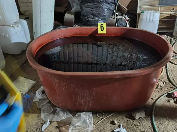 FGR asegura inmueble usado para fabricar y almacenar drogas