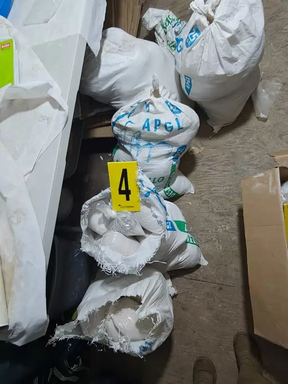 FGR asegura inmueble usado para fabricar y almacenar drogas
